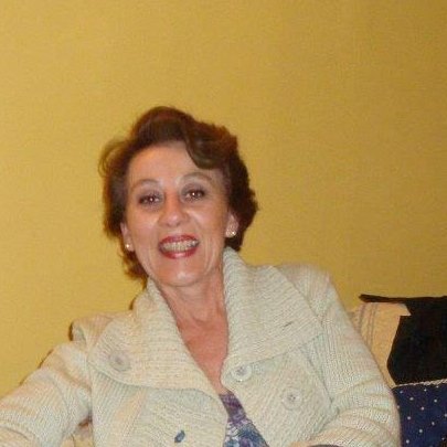 Photo d’un client ayant laissé un témoignage positif sur son expérience musicale personnalisée.